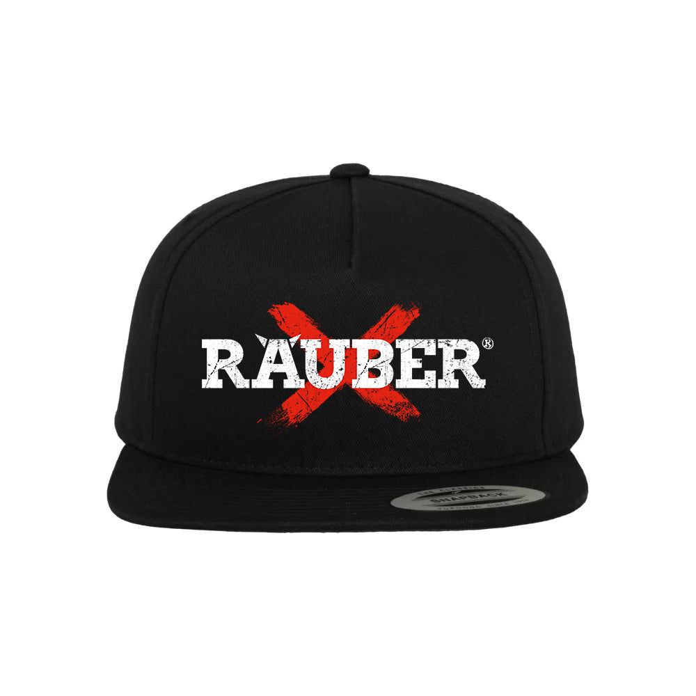 Schwarze Räuber Cap mit rotem X-Logo und weißem Schriftzug auf der Front
